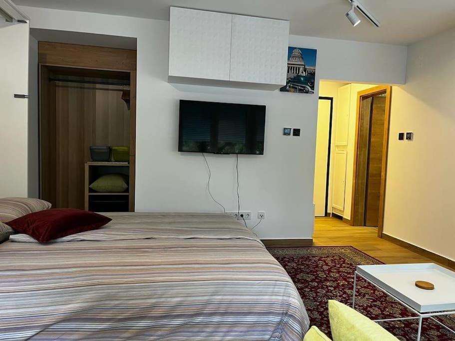 Sten Apartment ซาเกร็บ ภายนอก รูปภาพ